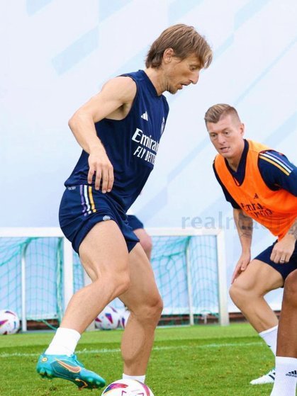 拉菲尼亚贝尔纳尔伤愈回归即将合练