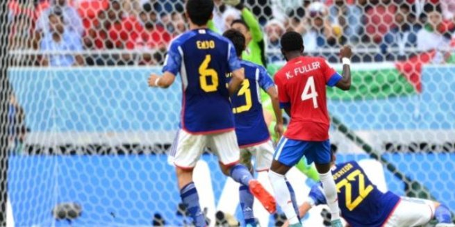 日本 1-0 冰岛，本场双方球员表现你打几分？0