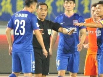刘建业：保级完成后会调整阵型，让向余望回归熟悉位置