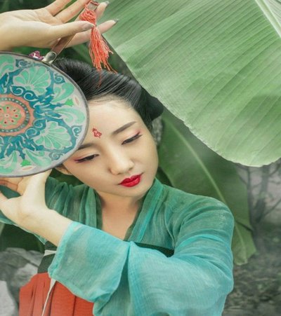 唐天翼早年辉煌后的职业低谷