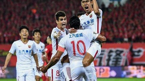 中超就是比谁外援上的多，国内球员加一起可能也就5个能看
